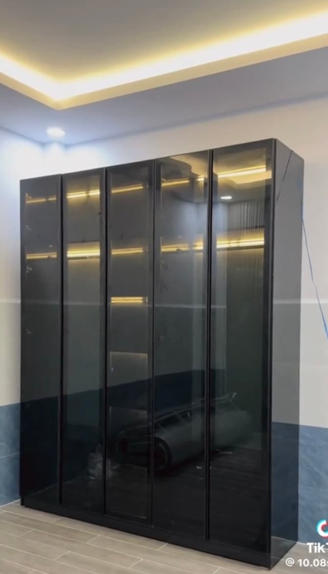 Vách ngăn kính hệ lùa Slim